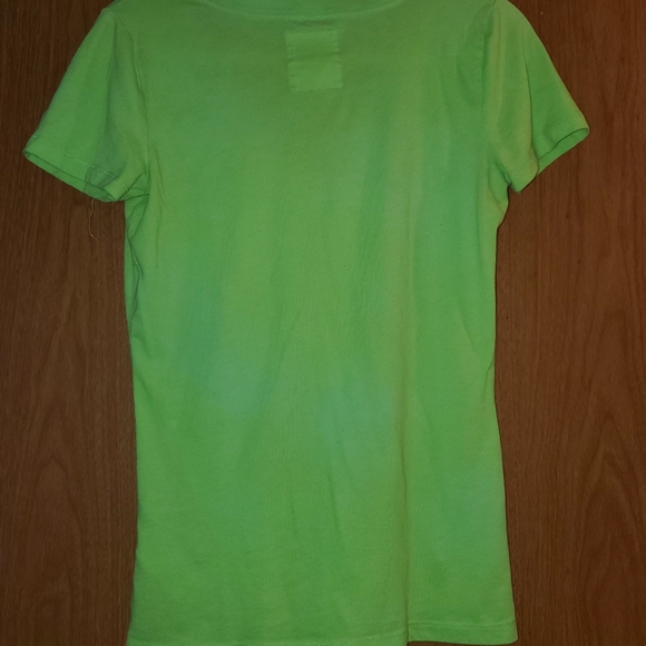 🌻Women's Hollister Shirt🌻 - Picture 6 of 8